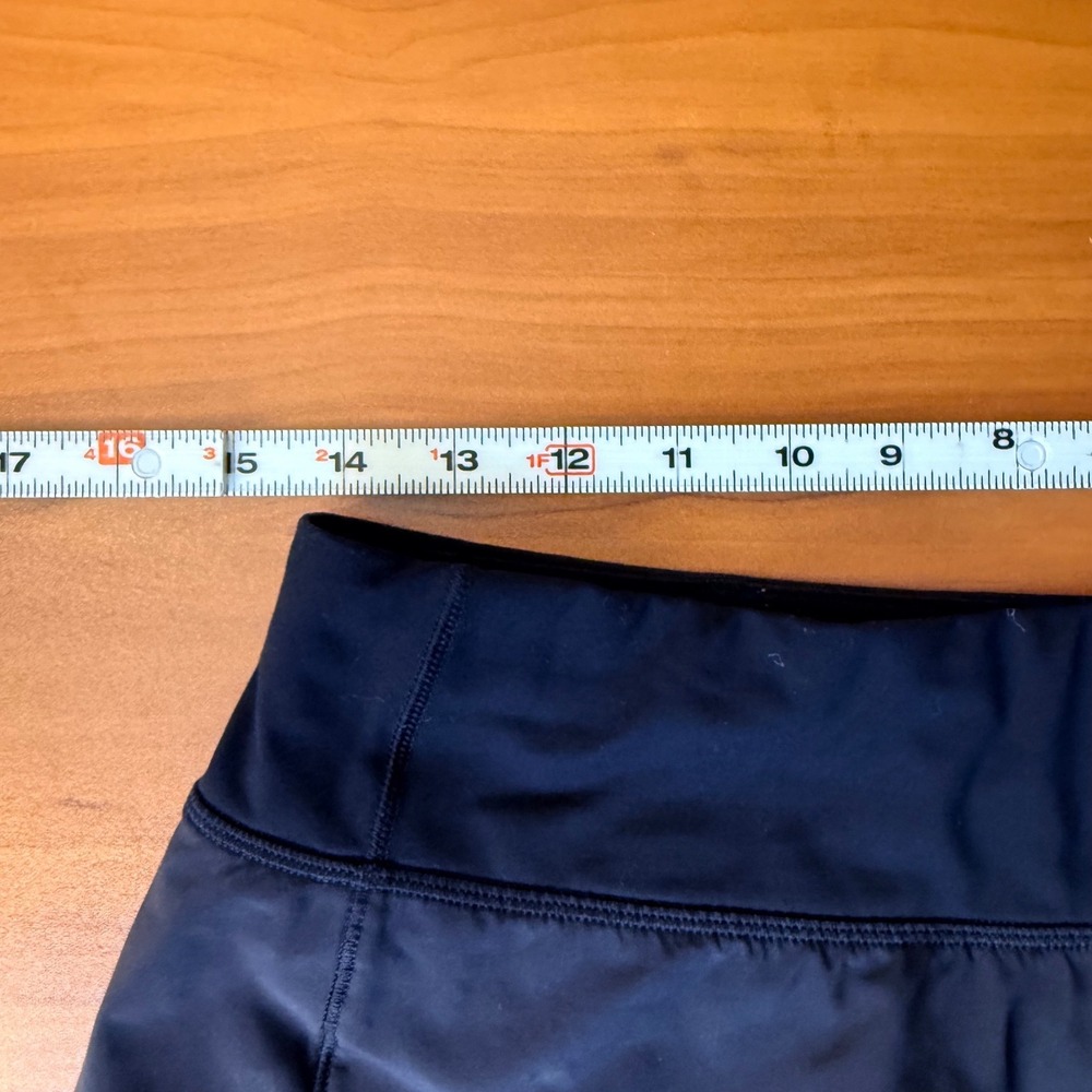 Lululemon Speed Up Mid Rise Lined Short 2.5 Black Running Shorts Size 6 - Picture 4 of 9
